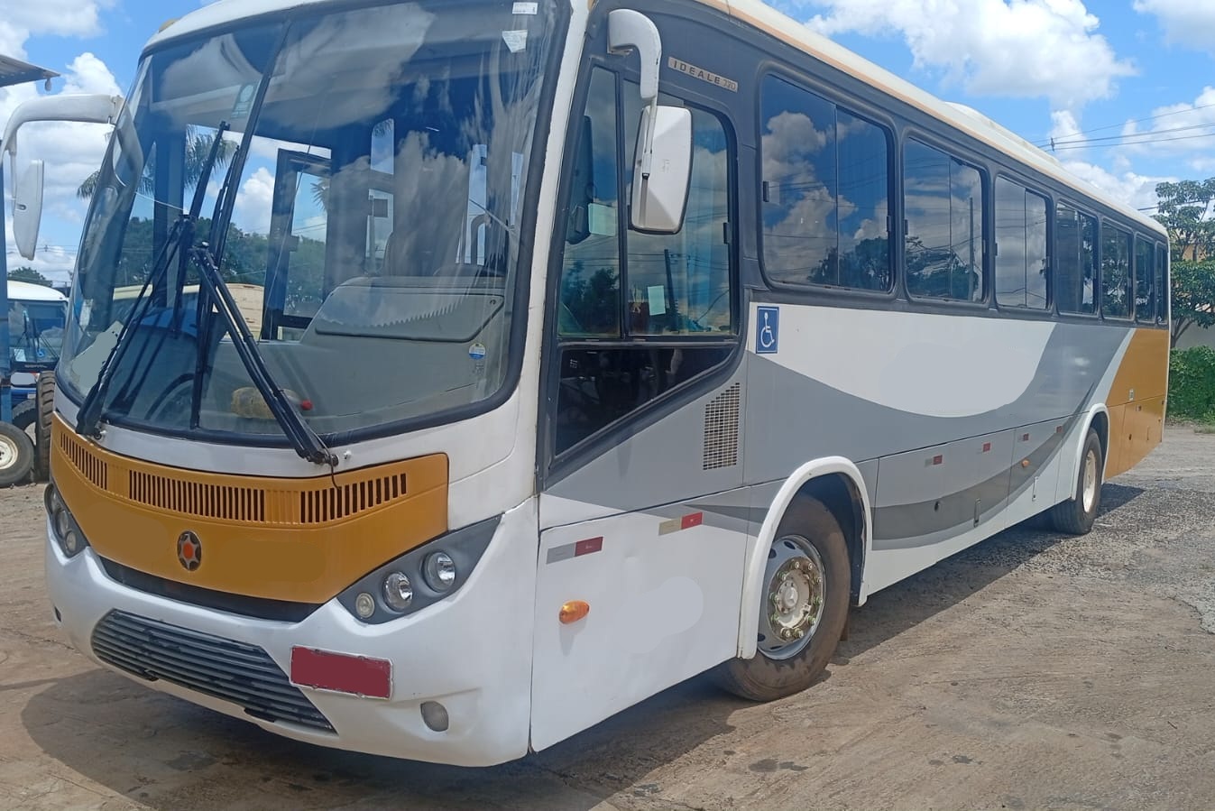 onibus-maarcopolo-ideale-770-mercedes-of1722m-revisados-vendasbus (2)